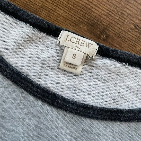 J Crew Womens Colorblock Stripe Tee Sz S Gray White Nautical Preppy Coastal Top - Picture 6 of 6